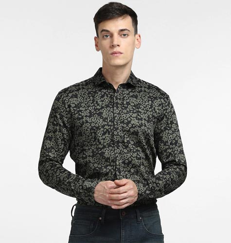 Men Slim Fit Floral Printed Formal Shirt